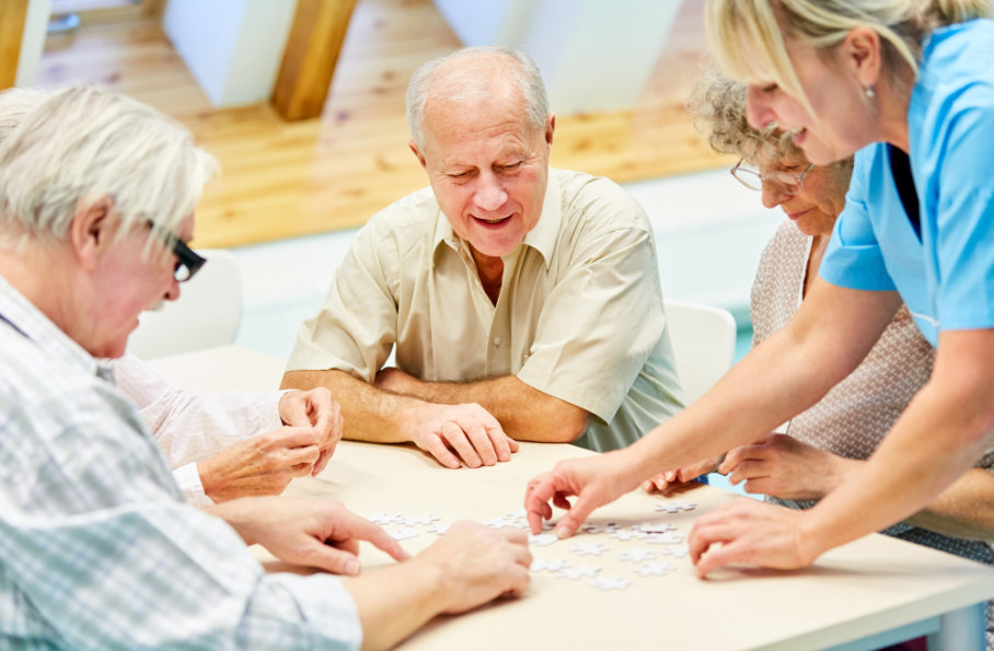 keeping-seniors-connected-the-power-of-care-services